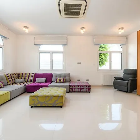 Andriani Villa Pyrgos
